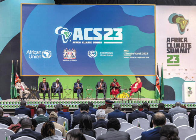 les dirigeants africains se sont engagés ... attirer les investissements locaux, régionaux et mondiaux dans la croissance verte ...
