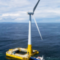 Avec un potentiel éolien offshore de 200 gigawatts, le Maroc vise à exploiter ses vents puissants et ses conditions maritimes idéales.