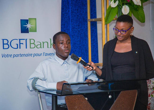 Affirmant placer l’inclusion sociale au cœur de son projet, la Fondation BGFIBank a mis en place au Cameroun un programme d’attribution de bourses scolaires aux enfants en situation de handicap