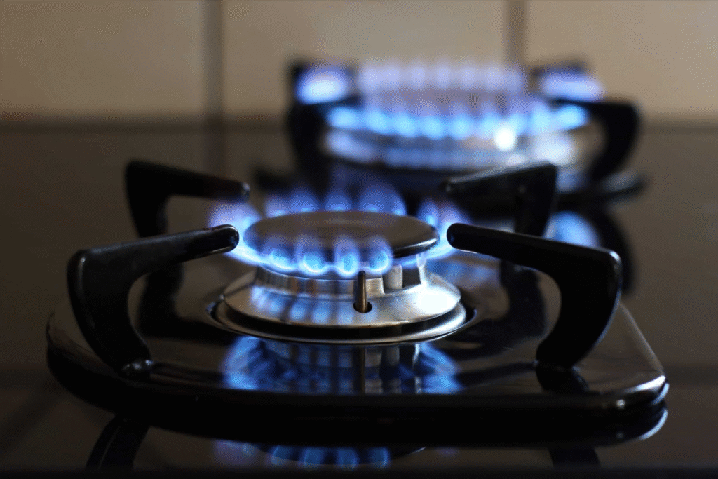 La transition vers la cuisson propre, longtemps retardée en Afrique, échouera sans une refonte en profondeur du mode de financement, de transport et de réglementation du GPL (gaz de pétrole liquéfié) sur le continent.