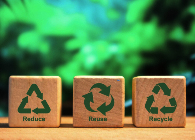 La gestion des déchets en particulier et l'économie circulaire en général s’imposent progressivement comme un enjeu central du développement urbain durable. C’est dans cette optique qu'une journée dédiée au tri, au recyclage et à la valorisation des déchets a été organisée dernièrement au Gabon par Clean Africa.